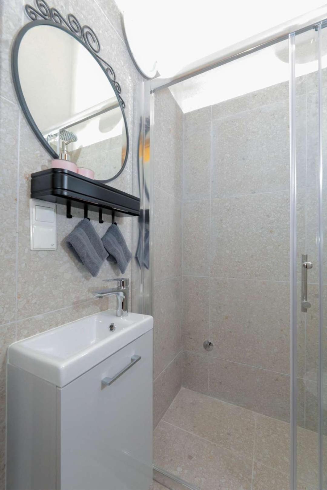 Apartments Lovric Trogir Luaran gambar