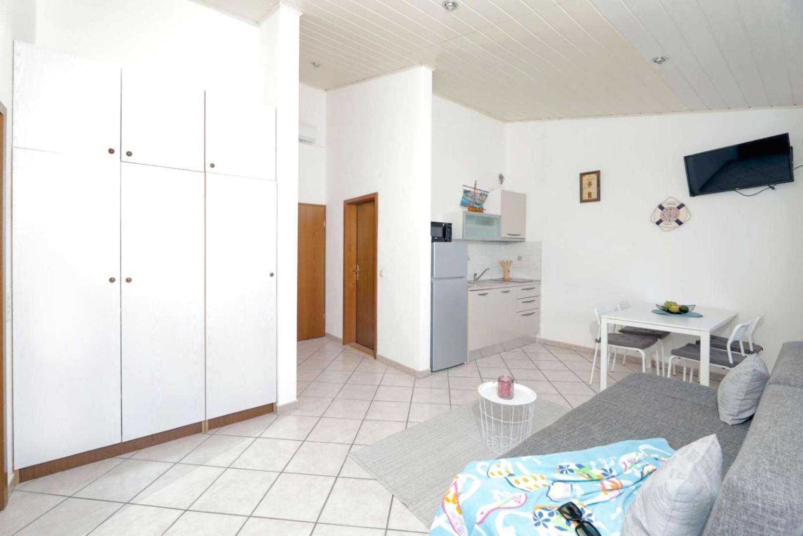 Apartments Lovric Trogir Luaran gambar
